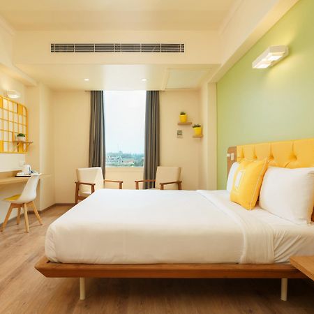 Bloom Hotel - Sector 62 Noida Extérieur photo